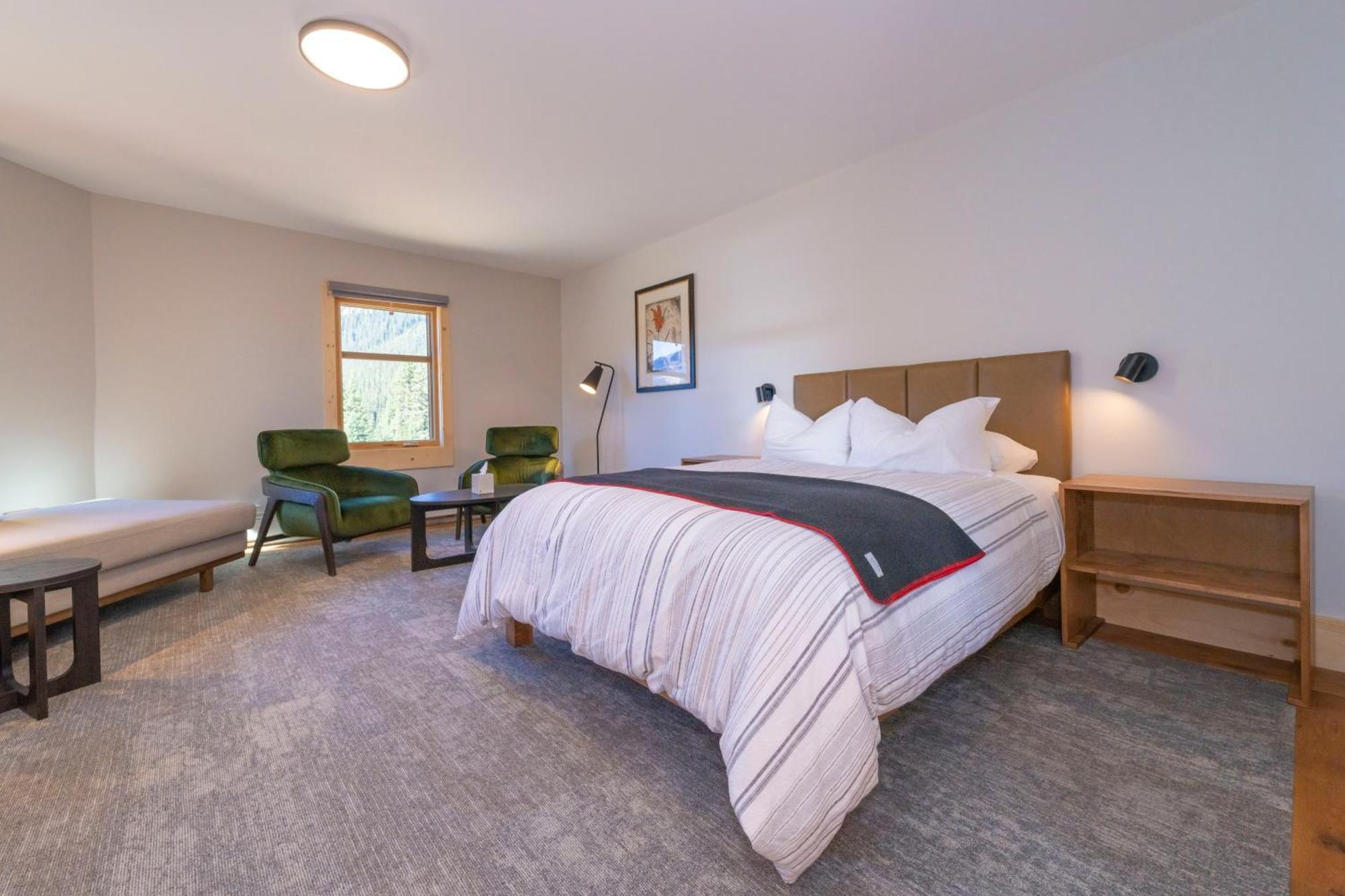 The At Bow Hotel Lake Louise